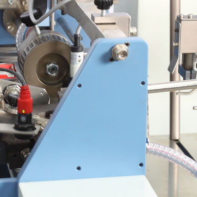 Papel plegable automatizado rápido de la máquina del plegamiento del papel A3 que procesa con Schneider