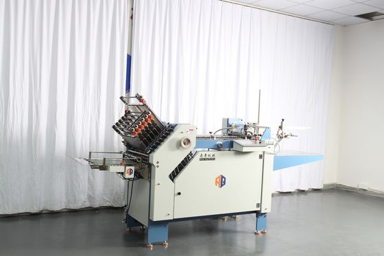 Máquina auto de papel del plegamiento del papel A3 que adapta el tipo de conducción con el alimentador del alto rendimiento