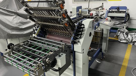Máquina plegable de papel del control A3 de la pantalla táctil para la industria de impresión farmacéutica