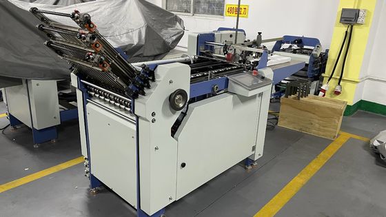 Máquina automática industrial del doblez del papel A3 para los prospectos farmacéuticos del folleto